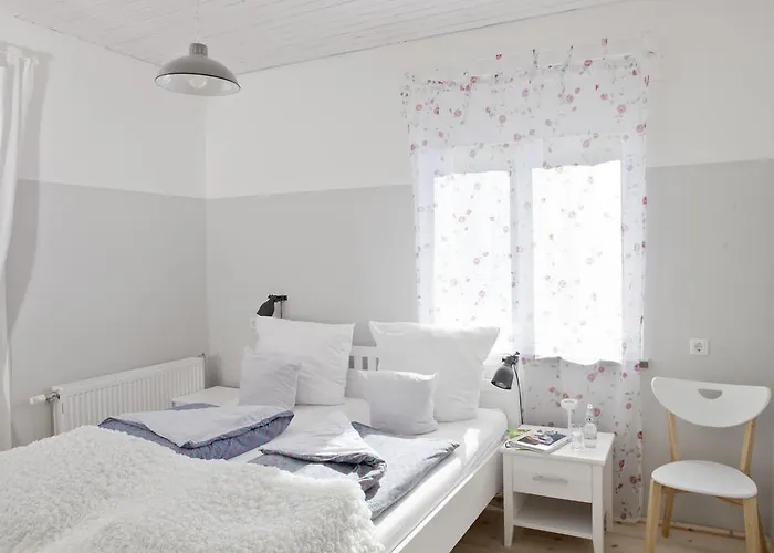 Wassersportzentrum Alte Feuerwache Gasthof 3*